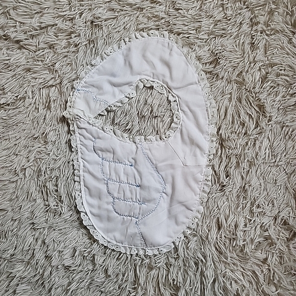 *SOLD* Handmade Vintage Mother Goose Swan w/ Care Bears Baby Bib - Picture 5 of 8